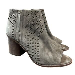 Vince Camuto Tereena Womens Gray Chunky Heel Suede Suede Boots Booties 8.5